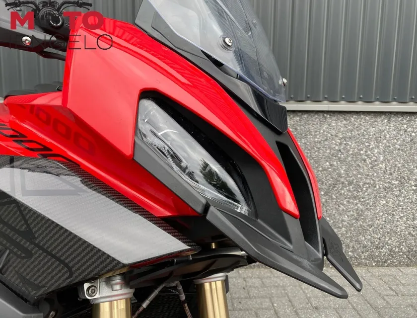 BMW S1000XR