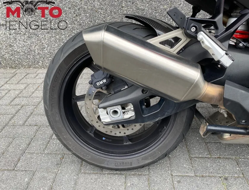 BMW S1000XR