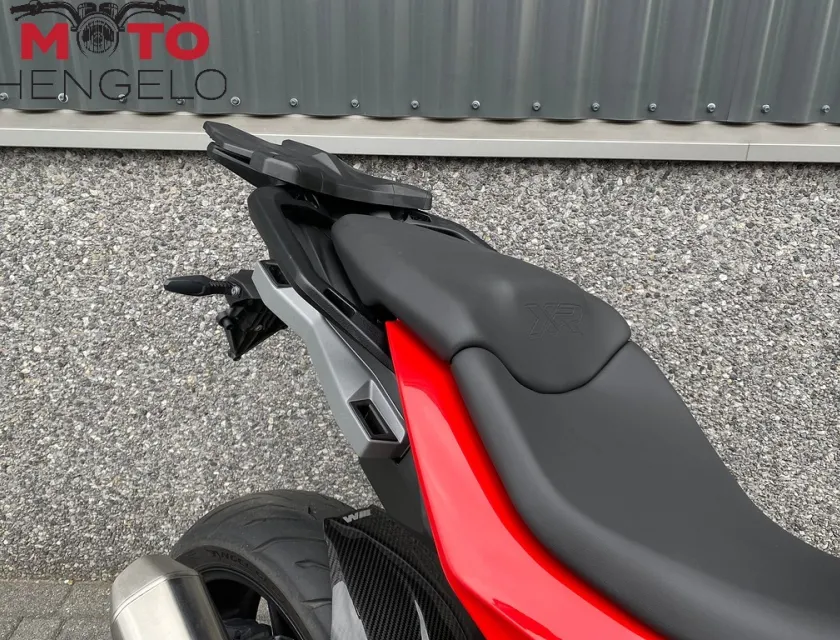 BMW S1000XR