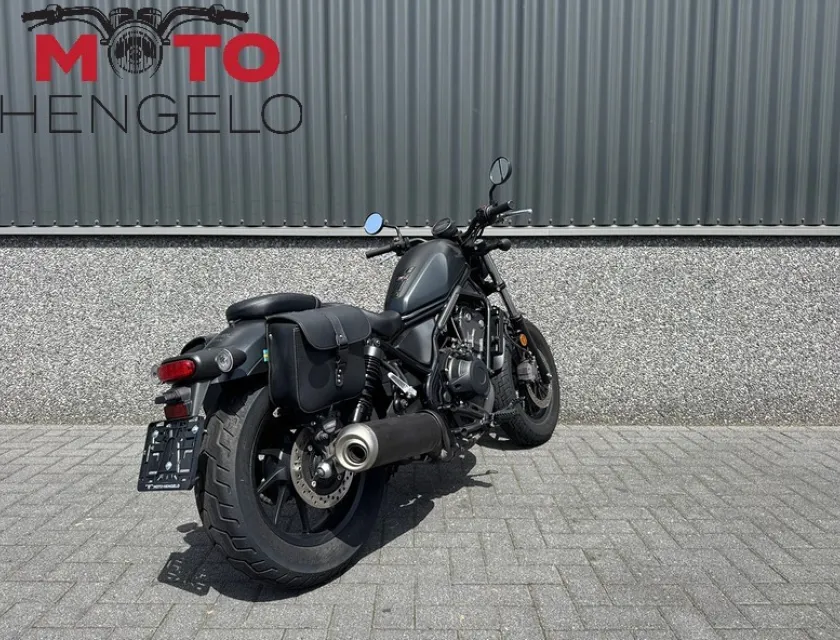 Honda CMX 500 REBEL