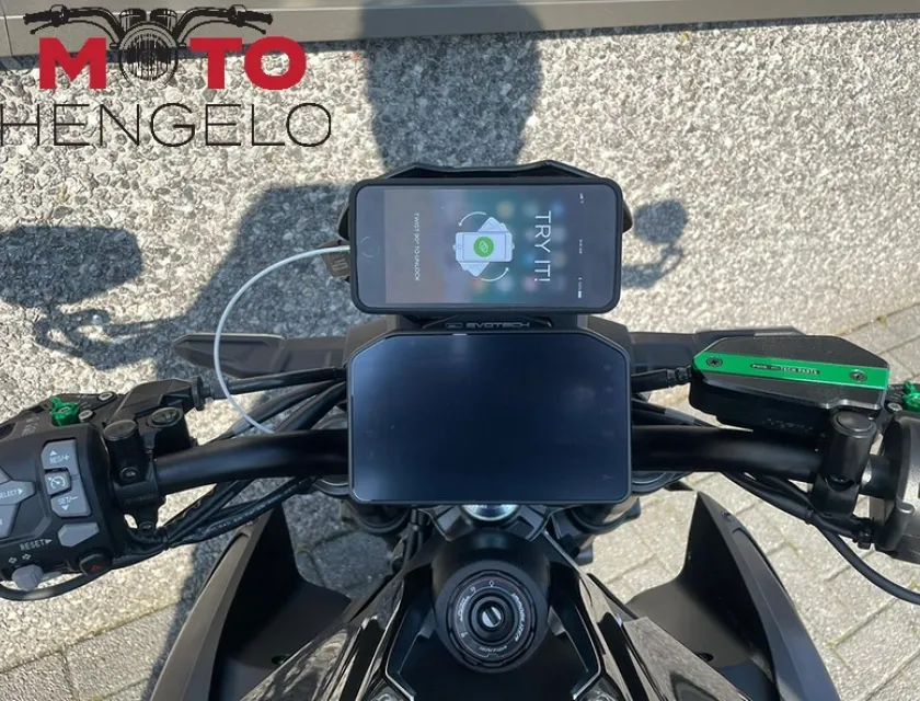Kawasaki Z900 PUIG / EVOTECH EDITION