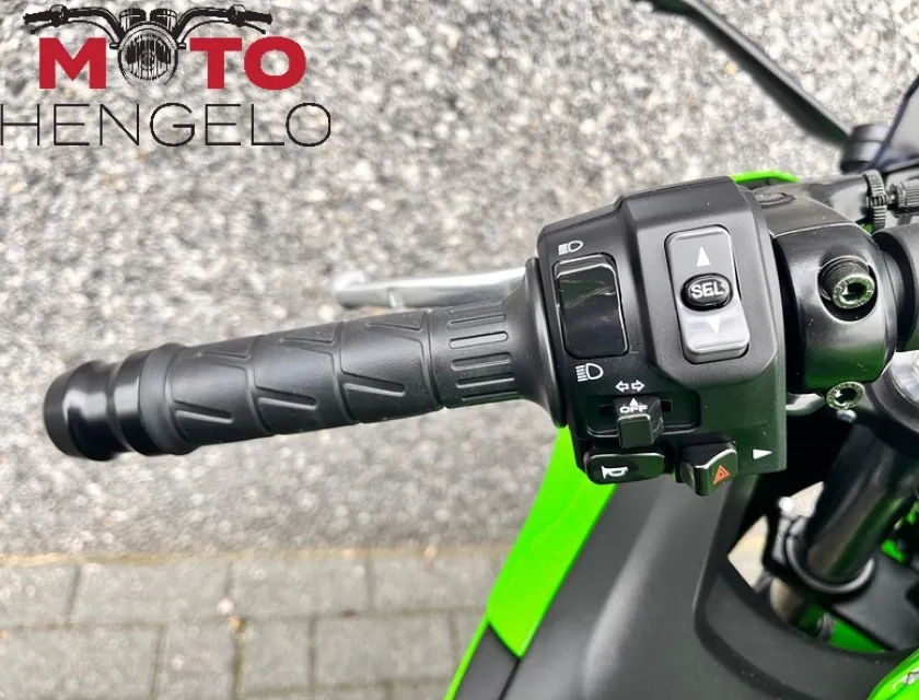 Kawasaki NINJA 650 PERFORMANCE AKRAPOVIC