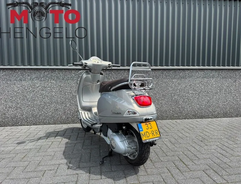 Vespa LX 125 TOURING