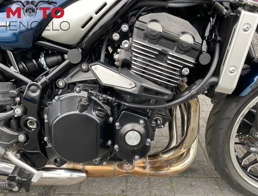 Kawasaki Z900RS