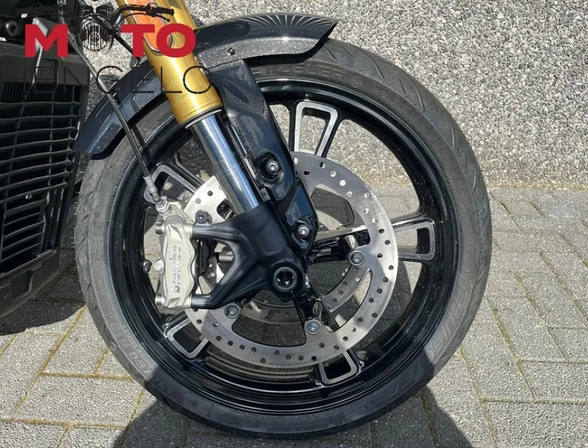Indian SCOUT 101