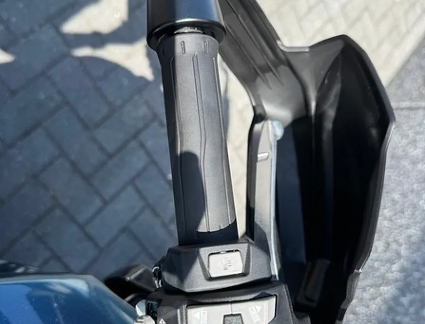Kawasaki VERSYS 1100 S