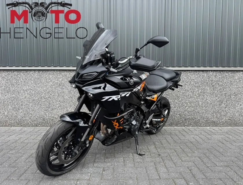 Yamaha TRACER 9