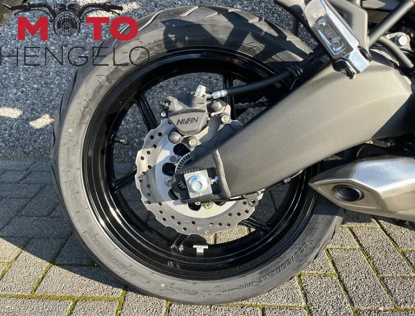Kawasaki VERSYS 650