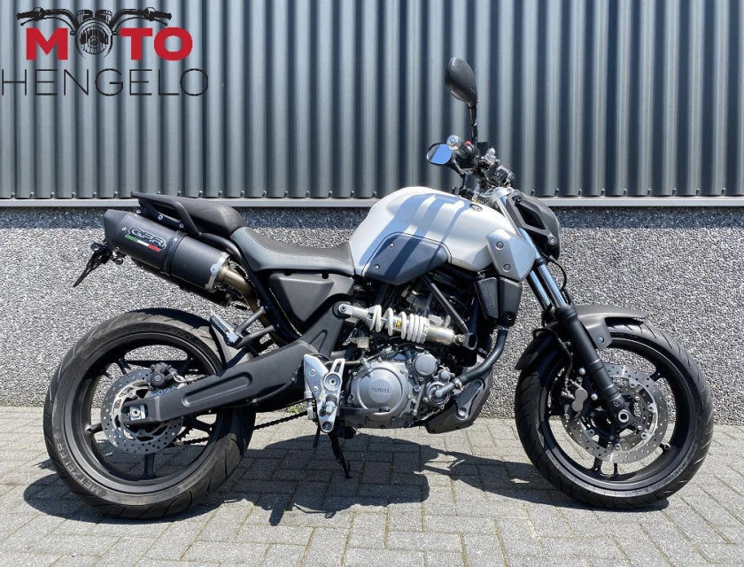 Yamaha MT-03