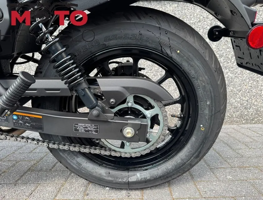 Kawasaki ELIMINATOR 500 PERFORMANCE