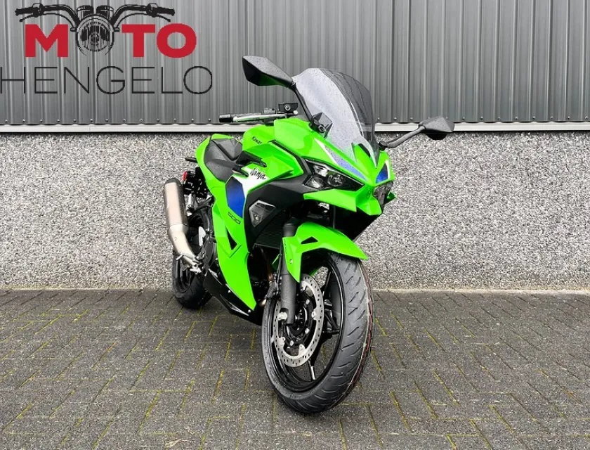 Kawasaki NINJA 500 SE PERFORMANCE
