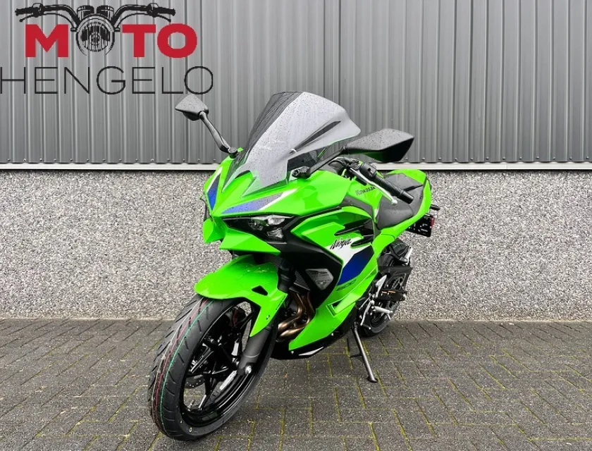 Kawasaki NINJA 500 SE PERFORMANCE