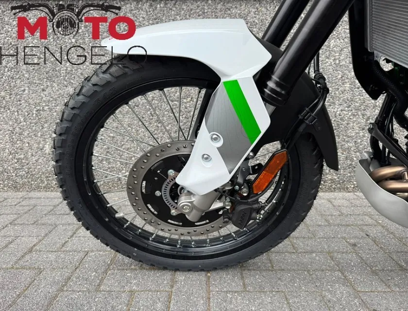 Kawasaki KLE500 SE