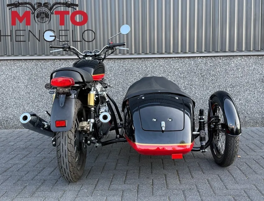Royal-Enfield INTERCEPTOR TRIPTEQ AMALFI