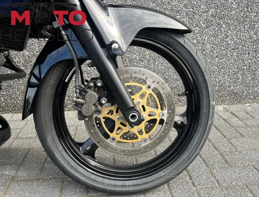 Suzuki DL1000 V-STROM