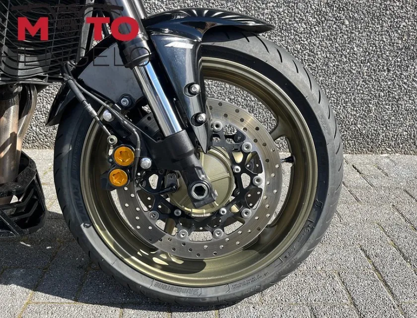 Yamaha FZ1 N FAZER ABS
