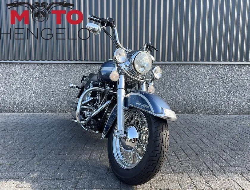 Harley-Davidson FLSTC HERITAGE SOFTAIL CLASSIC