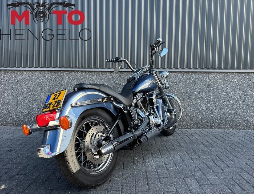 Harley-Davidson FLSTC HERITAGE SOFTAIL CLASSIC