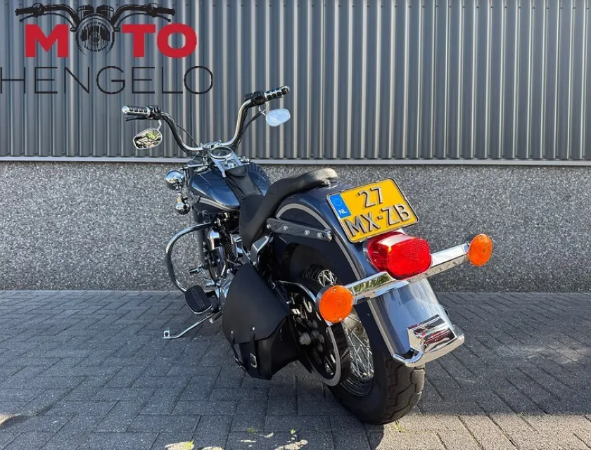 Harley-Davidson FLSTC HERITAGE SOFTAIL CLASSIC