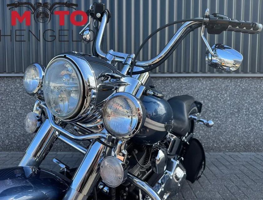 Harley-Davidson FLSTC HERITAGE SOFTAIL CLASSIC