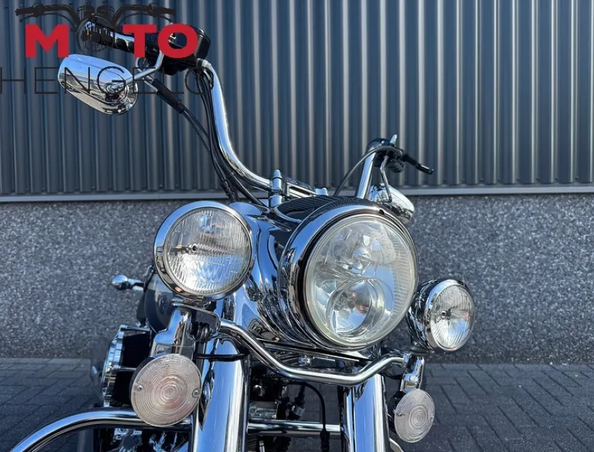 Harley-Davidson FLSTC HERITAGE SOFTAIL CLASSIC