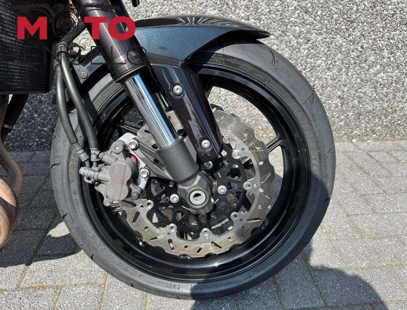 Kawasaki Z800 E