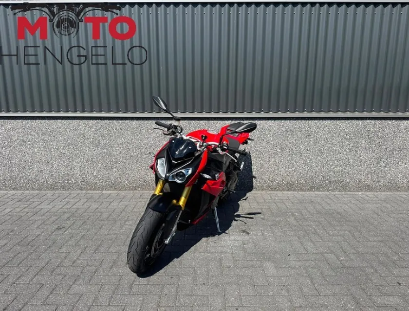 BMW S1000R