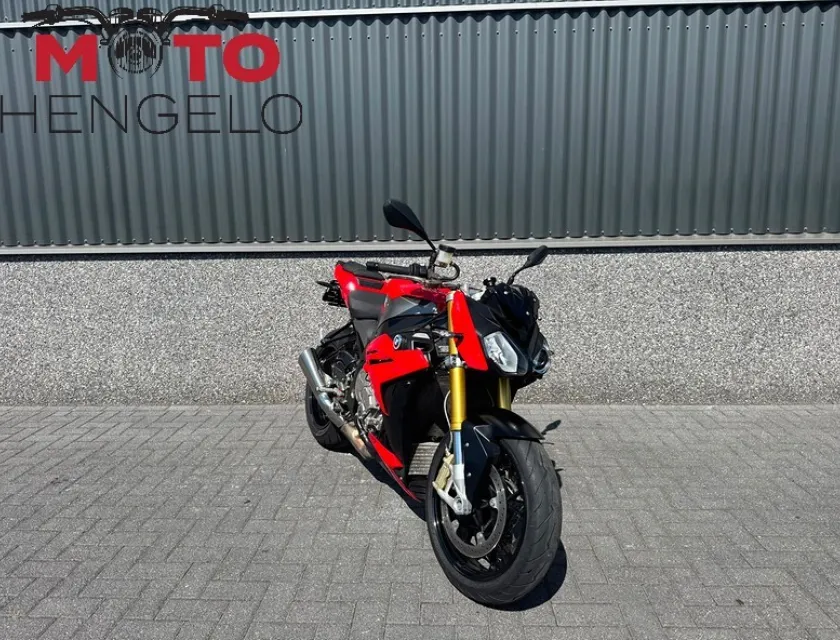 BMW S1000R