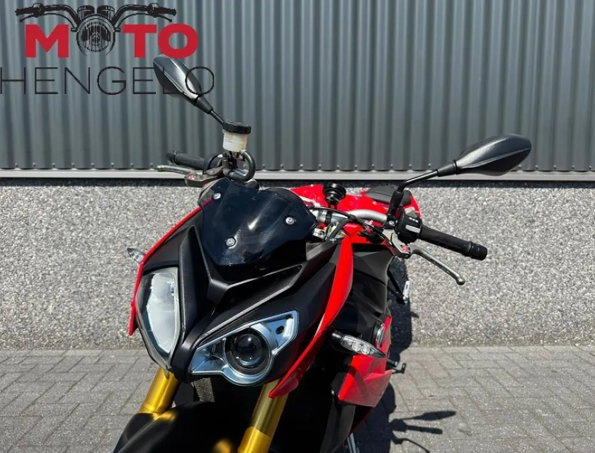 BMW S1000R