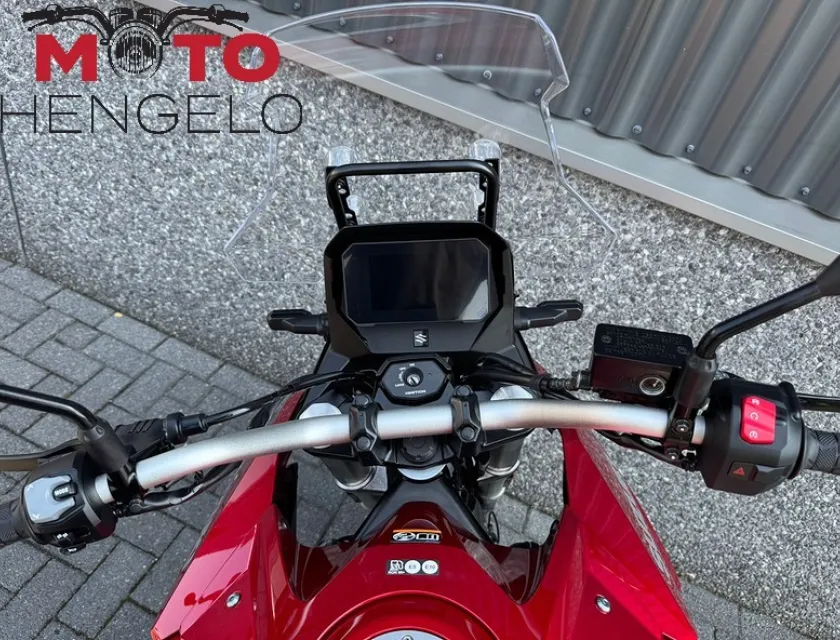 Suzuki V-STROM 800