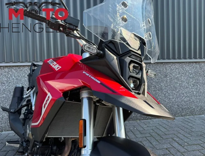 Suzuki V-STROM 800