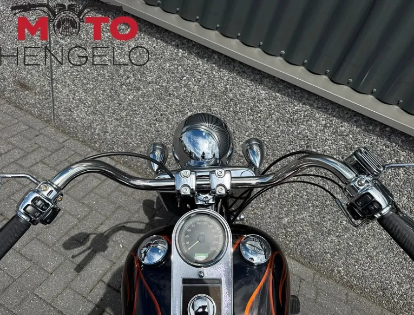 Harley-Davidson FSXT FATBOY