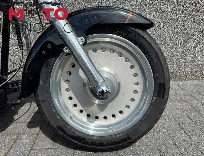 Harley-Davidson FSXT FATBOY