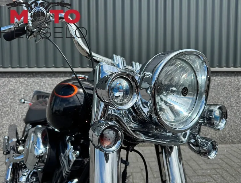 Harley-Davidson FSXT FATBOY