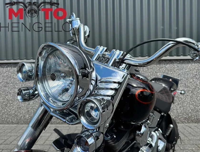 Harley-Davidson FSXT FATBOY