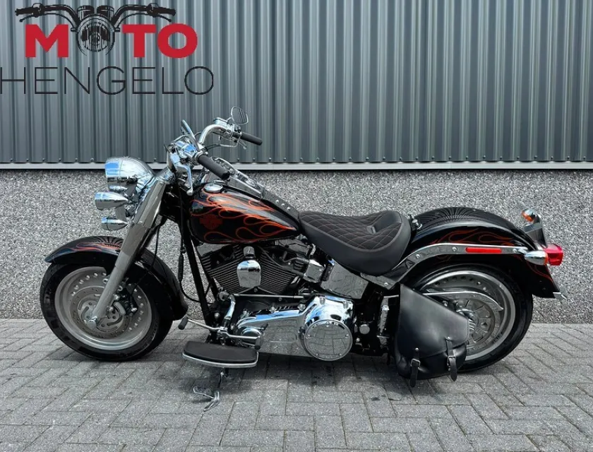 Harley-Davidson FSXT FATBOY