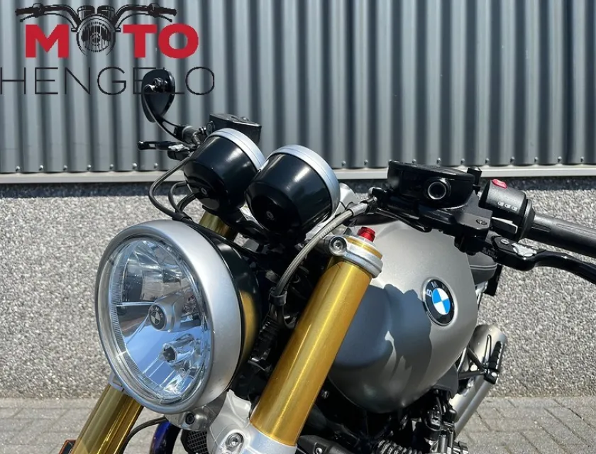 BMW R NINE T