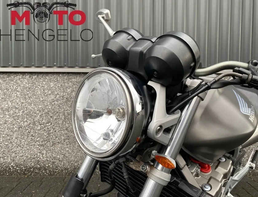 Honda CB 900 F HORNET