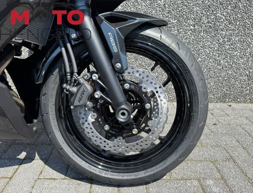 Kawasaki NINJA 650 SPORT