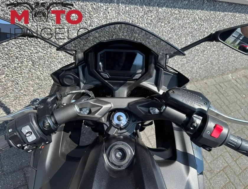 Kawasaki NINJA 650 SPORT