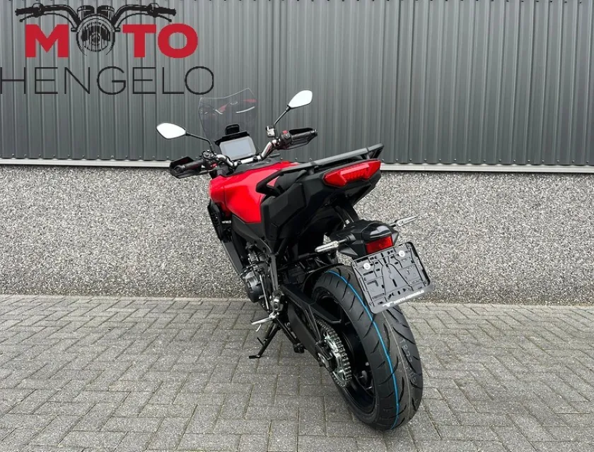 Yamaha TRACER 9