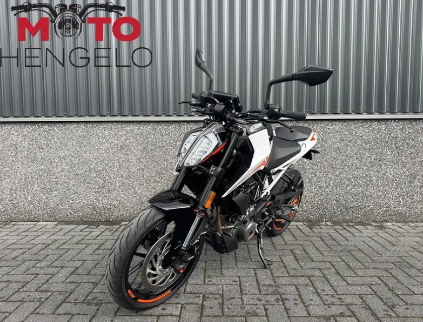 KTM 390 DUKE