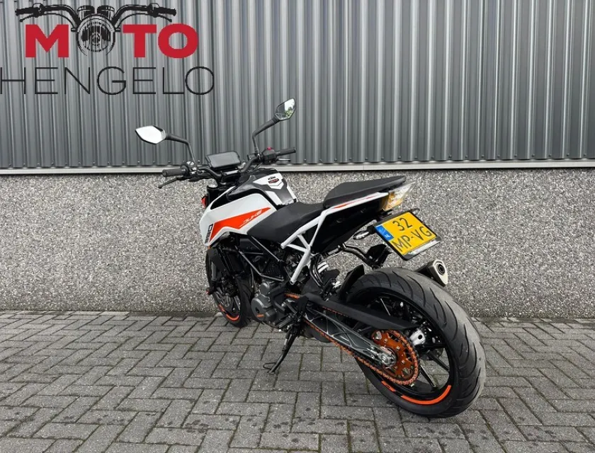 KTM 390 DUKE