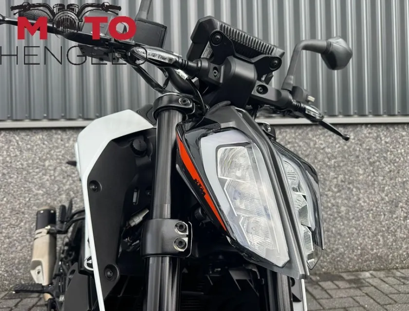 KTM 390 DUKE