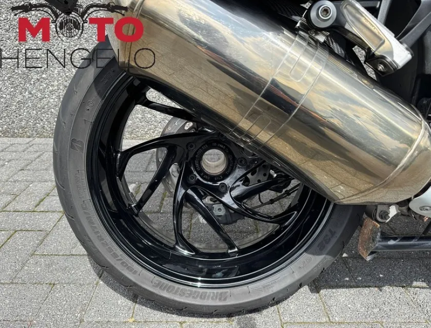 BMW K1300S