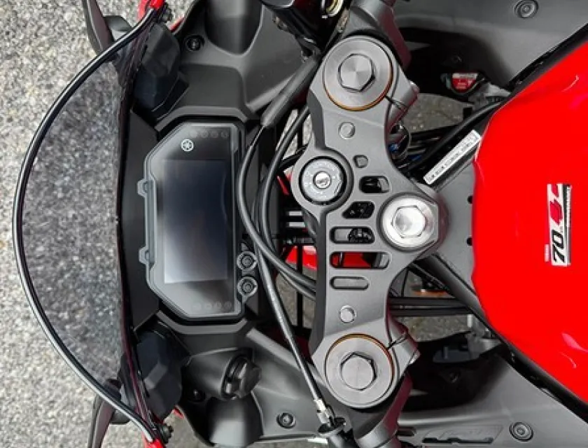 Yamaha YZF-R3 70TH