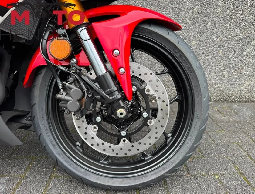 Yamaha YZF-R3 70TH