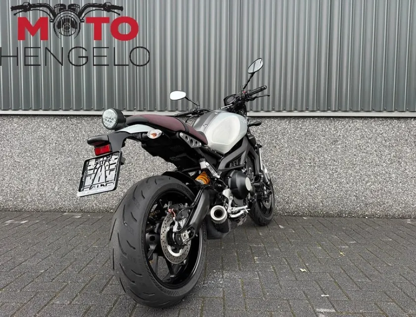 Yamaha XSR 900 ABS