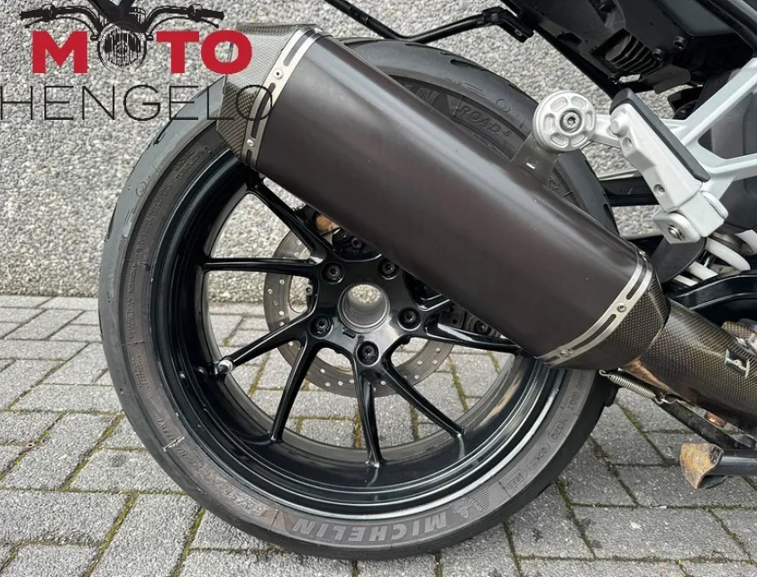 BMW R 1200 RS