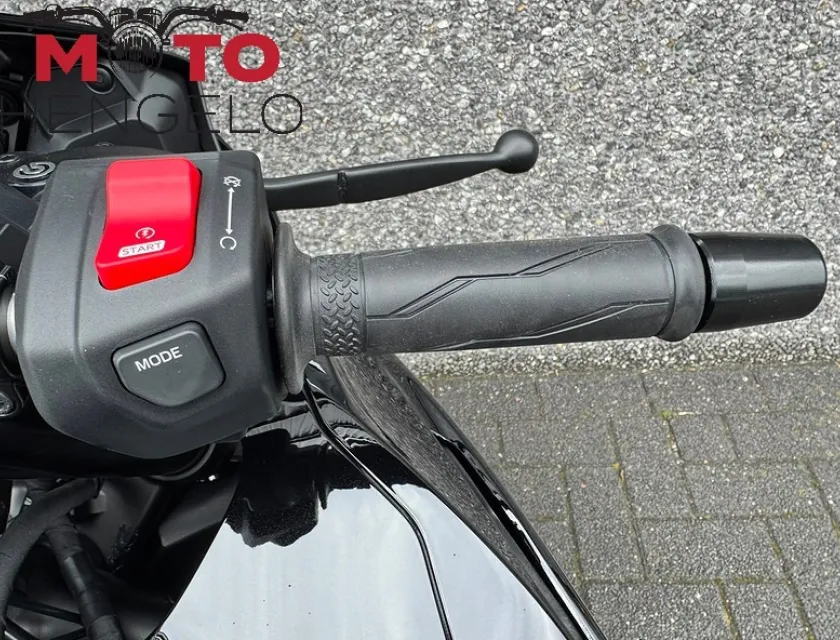 Yamaha YZF-R7